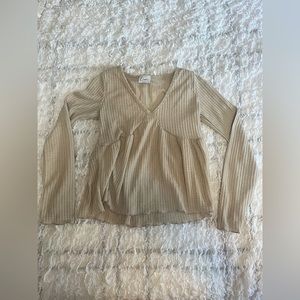 LIVI BY OLIVIA RAE! Cream/tan blouse
